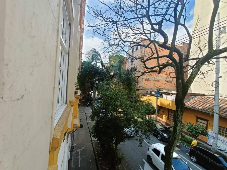 Apartamento Clasico En El Centro Medellin Exterior photo